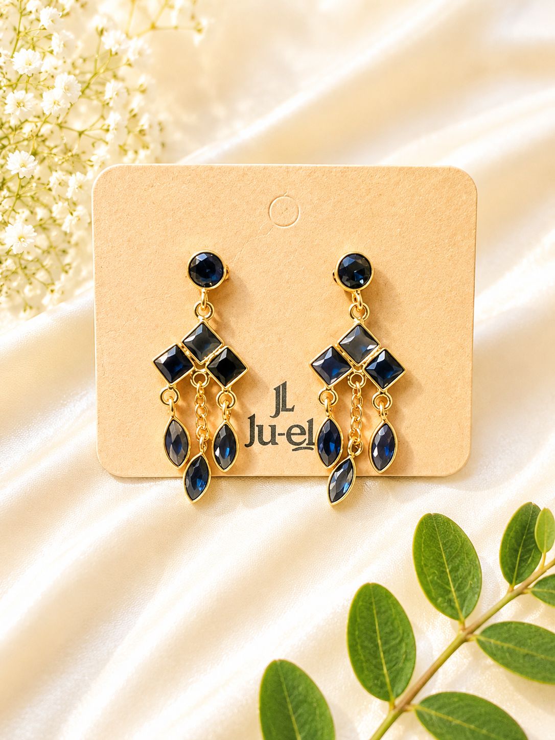 Daisy danglers sapphire