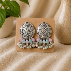 Sanvika Studs